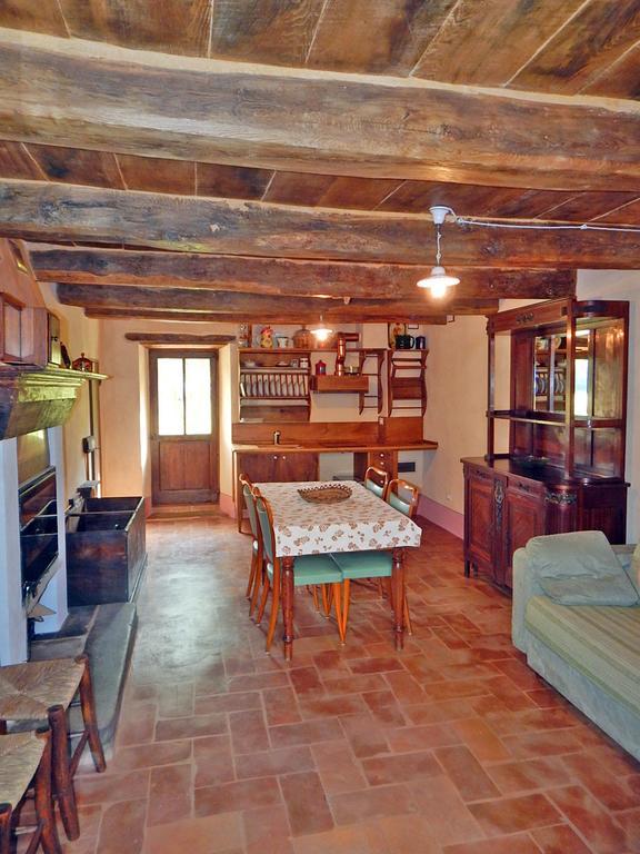 Pieve Di Ca Maggiore Firenzuola Bilik gambar